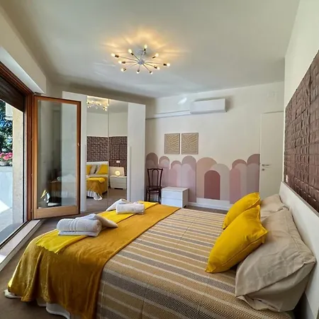 Apartment 6 Seats Design Wi-fi Ac Parking Marina Palmense