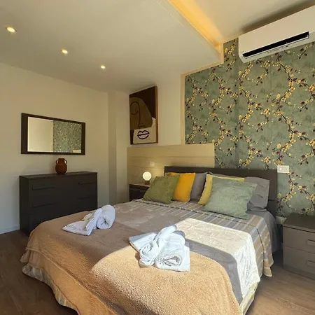 6 Seats Design Wi-fi Ac Parking Apartment Marina Palmense